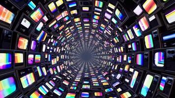 dinamico visivo sequenza di colorato retrò televisori spirale verso l'interno, la creazione di un' ipnotizzante tunnel effetto, in mostra vivace modelli e riflessi nel un' travolgente movimento flusso video