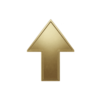 guld pil pekande uppåt symboliserar riktning och framsteg, ofta Begagnade i design och navigering. dess metallisk glans lägger till Rör av elegans och raffinemang png