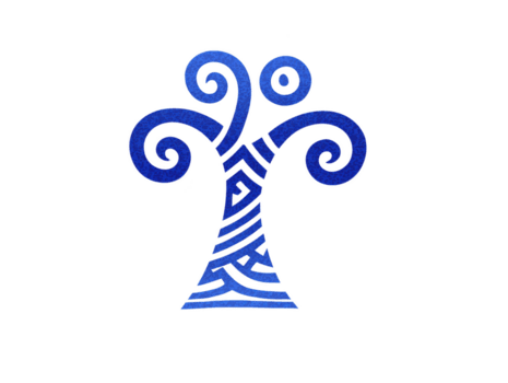 estilizado azul árvore Projeto apresentando rodopiando galhos e único tronco padrão, simbolizando crescimento e criatividade. isto artístico representação evoca sentido do harmonia e natureza png