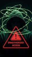 não autorizado Acesso alerta com uma hacker silhueta e digital efeitos video