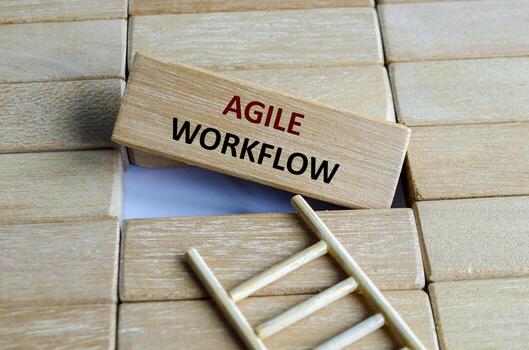 un de madera bloquear marcado ágil flujo de trabajo en pasos reflejando adaptabilidad, innovación, iteración, Progreso y eficiencia. foto