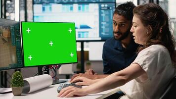 diverso desarrolladores plan arquitectónico estructuras con aislado pantalla, real inmuebles planificación proceso usos innovación y tecnología a revisión mueble diseños y propiedad planos cámara b. video