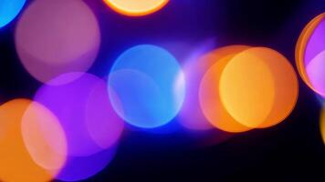 verschwommen Weihnachten Beleuchtung erstellen ein bunt Bokeh bewirken auf ein dunkel Nacht Hintergrund video