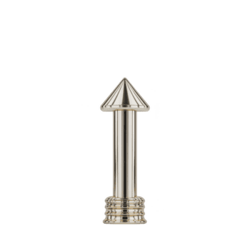 elegant, metallisk, pil formad objekt med skinande Avsluta, liknar trogen design. objekt står upprätt, visa upp dess slät yta och spetsig dricks, frammanande känsla av modernitet png