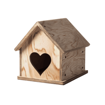 Simple kennel figure crafted from light birch wood with heart-shaped entrance and grain detail, isolated on transparent background. png