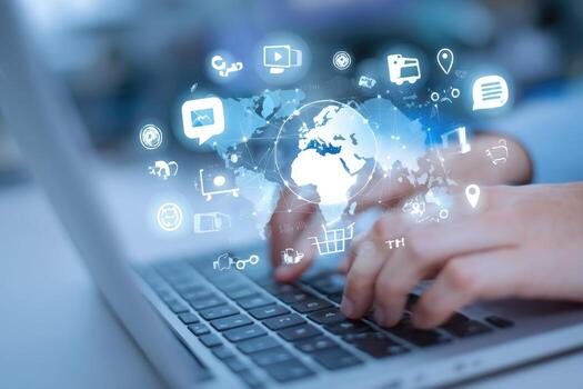 How to choose the right cloud hosting provider photo