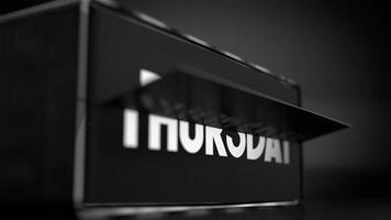 svart vända kalender ändring dagar av en vecka från söndag till lördag med defocused bakgrund video