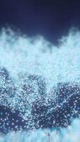 strömmande molnliknande sammansättning av lysande blå och vit partiklar flytande i mörk Plats med mjuk djup video