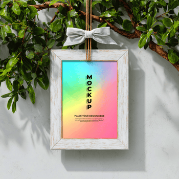 un rústico blanco de madera marco con un arco cuelga desde un rama, exhibiendo un vistoso degradado y el palabra Bosquejo verticalmente, en contra un texturizado gris antecedentes psd