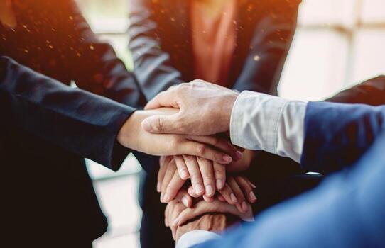 trabajo en equipo, colaboración, unidad en laboral, genial grupo unidad, metas para éxito en trabajo y negocio foto