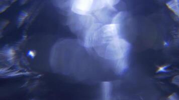 spektral- ljus läcka abstrakt Häftigt blå glöd och diffus bokeh för modern visuell design video