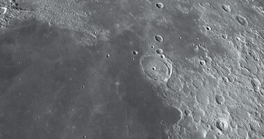 ver de cráter posidonio en lunar yegua serenitatis de el luna, 3d representación video