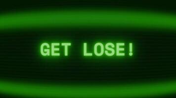 gammal grön TV skärm som visar text skaffa sig förlorat visas i slumpmässig tekniskt fel och kodning stil video