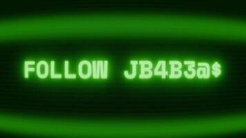 gammal grön TV skärm som visar text Följ kanal visas i slumpmässig tekniskt fel och kodning stil video