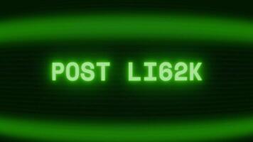 gammal grön crt skärm som visar text posta gillade visas i slumpmässig tekniskt fel och kodning stil video