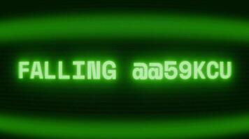 gammal grön crt skärm som visar text faller objekt visas i slumpmässig tekniskt fel och kodning stil video
