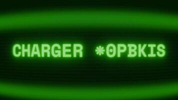 gammal grön crt skärm som visar text laddare ansluta visas i slumpmässig tekniskt fel och kodning stil video