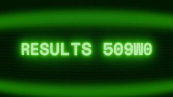 gammal grön crt skärm som visar text resultat hittades visas i slumpmässig tekniskt fel och kodning stil video