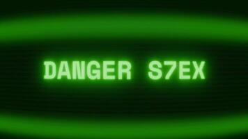 grön skärm som visar text fara zon visas i slumpmässig tekniskt fel och kodning stil video