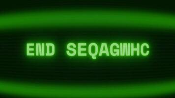 gammal grön crt skärm som visar text slutet sekvens visas i slumpmässig tekniskt fel och kodning stil video