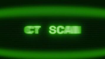 gammal grön crt skärm som visar text ct skanna visas i slumpmässig tekniskt fel och kodning stil video