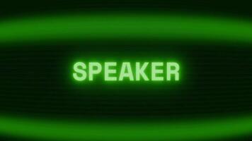 gammal grön TV skärm som visar text högtalare visas i slumpmässig tekniskt fel och kodning stil video