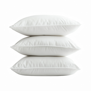 stack van drie wit kussens, zacht pluizig kussens netjes geregeld geïsoleerd Aan transparant achtergrond png