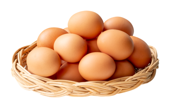 veel room kip eieren in stack in rieten mand geïsoleerd met knipsel pad in het dossier formaat png