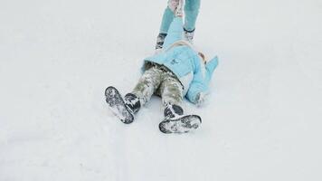 Winter Spaß im Wald Clearing video