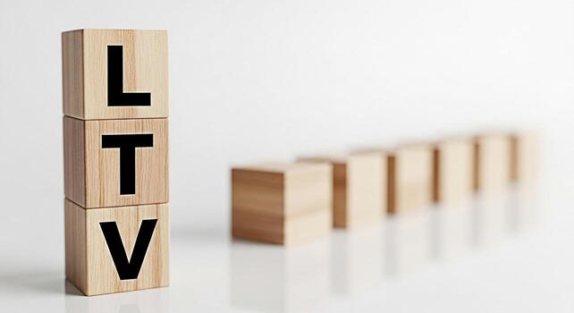 de madera bloques mostrando ltv en un blanco superficie representando cliente toda la vida valor en un limpiar minimalista ajuste simbolizando negocio crecimiento y financiero planificación con un atención en a largo plazo cliente foto