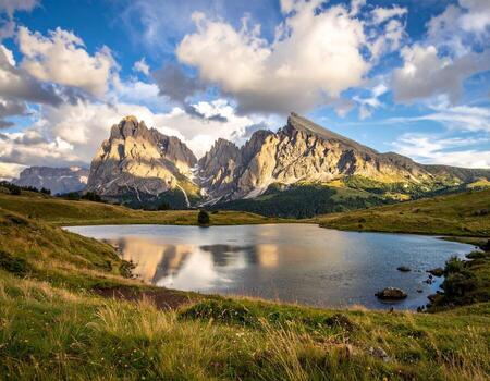 Abstract 3D visualization of flowing binary code and data photo