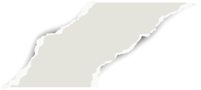 strappato carta foglio con ruvido bordi. Vintage ▾ frastagliato banda su grigio sfondo per bandiera e testo design. taccuino scarti con realistico ombre per collage. png