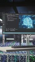 vertical servidor cubo computador tela monitoramento sistemas em processamento máquina Aprendendo conjuntos de dados para ai fluxos de trabalho. pc monitores rastreamento hardware apoiando artificial inteligência modelo desenvolvimento video
