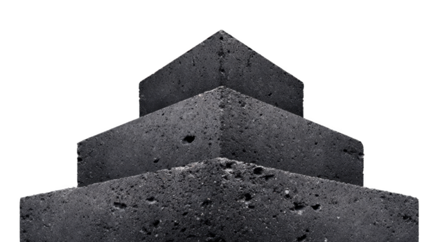 geométrico concreto quadra pirâmide com rude textura, isolado transparência fundo, moderno minimalista arquitetura conceito, industrial material, abstrato estrutura, Forte e sólido aparência png