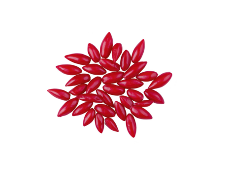 rosso goji frutti di bosco disposte nel circolare modello, isolato su trasparente sfondo, in mostra loro vivace colore e liscio struttura, ideale per salutare cibo e nutrizione concetti png