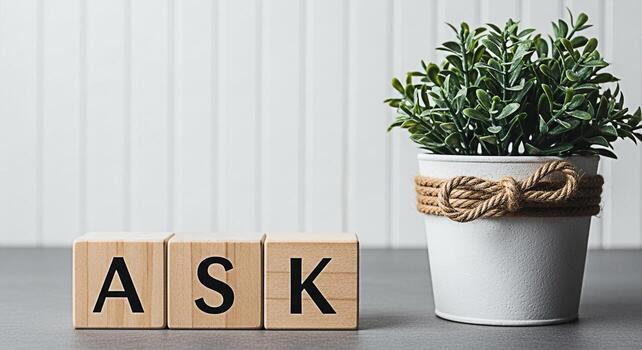de madera bloques ortografía pedir siguiente a un en conserva planta en un gris superficie en contra un blanco pared representando preguntas Guia y buscando información en un limpiar y minimalista ajuste foto