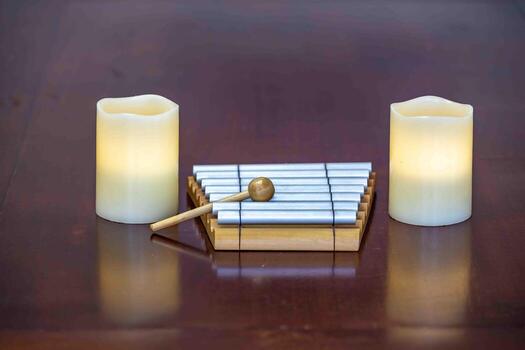 Still life style photography, with a mix of random objects arranged in an artistic way hy photo