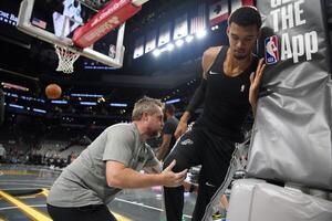 Houston Rockets at San Antonio Spurs