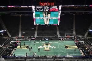 Chicago Bulls at Milwaukee Bucks