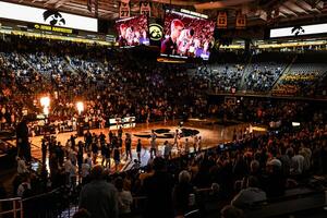 Western Illinois at Iowa