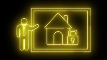 neón amarillo contorno de un persona señalando a un casa y un abierto candado dentro un cuadrado marco video