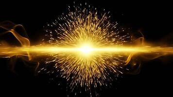 strålnings guld brista explosion på svart bakgrund, abstrakt energi källa med lysande strålar, partikel ström för festlig firande, dynamisk bakgrund design 4k video