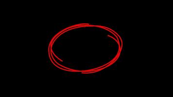 rosso cerchio mano disegnato animazione. marcatore scarabocchiare ciclo continuo su nero sfondo. video