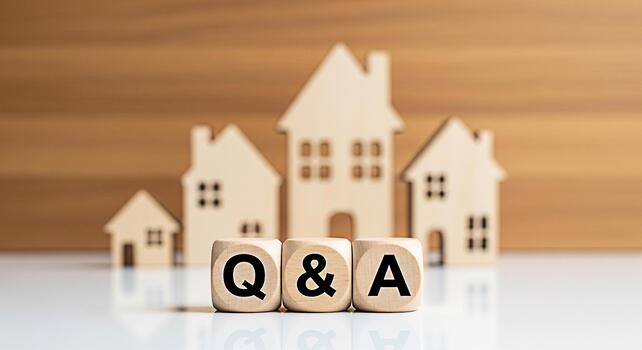 de madera bloques mostrando q un en frente de borroso casa modelos en un reflexivo superficie representando real inmuebles preguntas y respuestas propiedad inversión Consejo y alojamiento mercado información foto