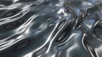 en metallisk vätska yta rör sig i långsam böljande rörelse, formning reflekterande veck och slät former den där flytta kontinuerligt, skapande ett elegant trogen textur video