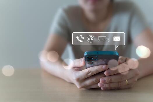 Contact us with various modern communication channels that customers or the general public are interested in, all over the world via the Internet, easily accessible by just touching your mobile phone. photo