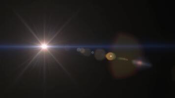 dynamisk filmiska lins blossa med vibrerande ljus strålar och lysande reflektioner skapande dramatisk visuell atmosfär och djup video