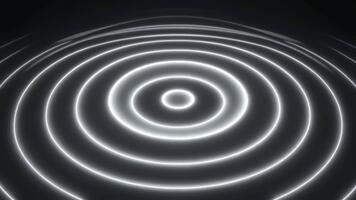 raggiante bianca concentrico cerchi in espansione nel dinamico ritmico movimento la creazione di un' elegante moderno futuristico visivo atmosfera pieno con radiante ipnotico energia video