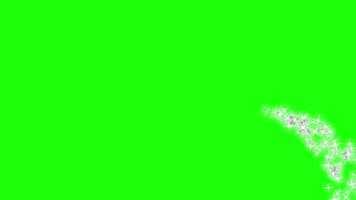 mjuk lysande vit pärlar formning en ljus efterföljande klunga mot en ljus grön bakgrund, skapande en rena magisk abstrakt effekt lämplig för festlig eller dekorativ mönster. video