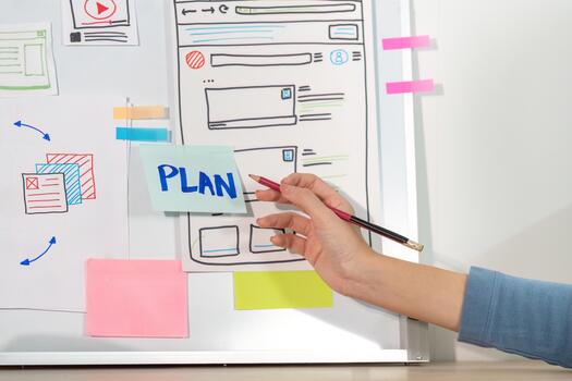 Hands-on UX UI Planning with Sticky Notes and Sketches photo